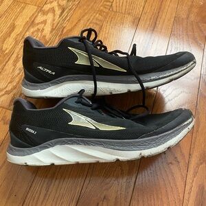 Men's Altra Black Gold Rivera 2 Running Shoes‎ Zero Drop ALOA547G000 Size 11.5